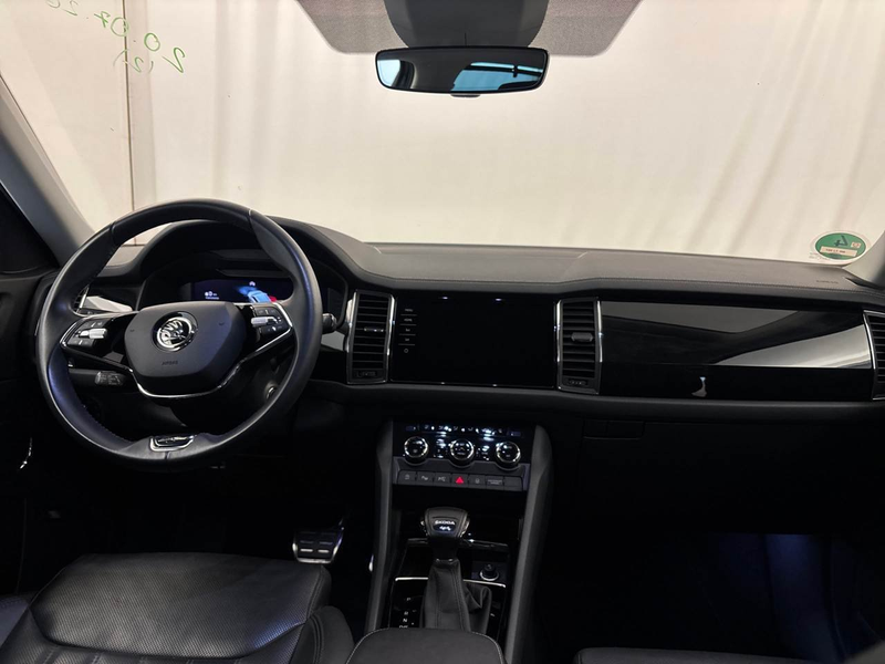Skoda Kodiaq 2.0 TDI 4x4 L&K Matrix Virtual 360° AHK — photo 5