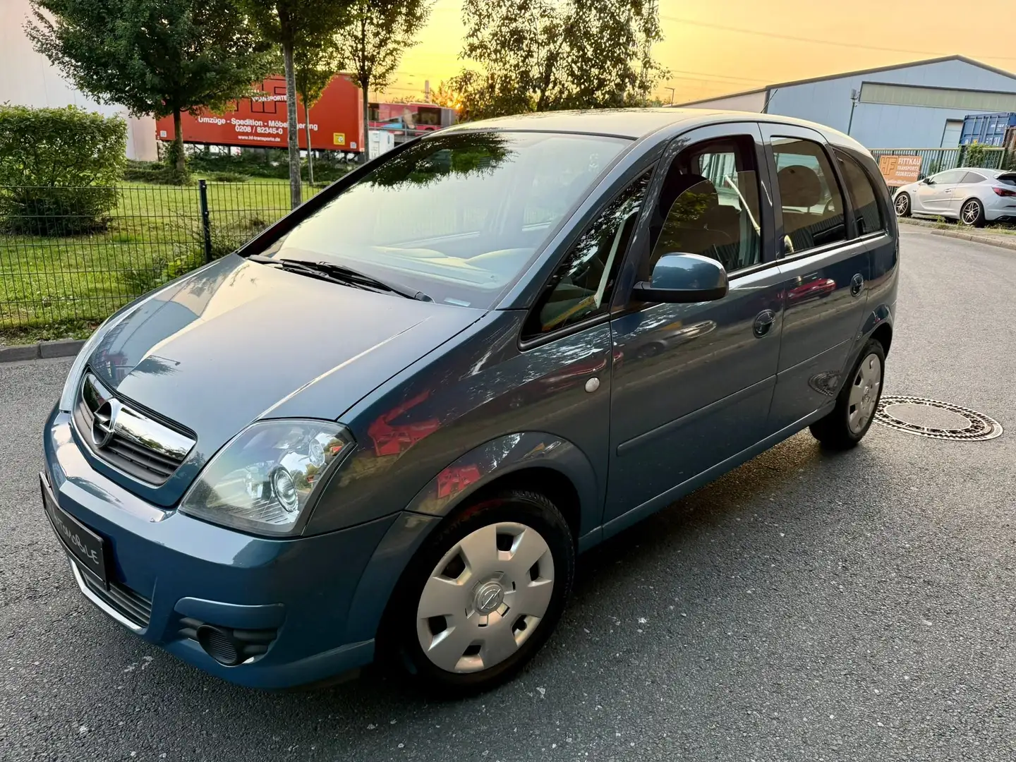 Opel Meriva Edition*AllwetterReifen*AHK*Tüv NEU!!! - 1