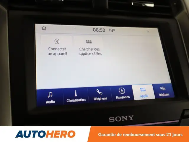 Ford Mondeo view 25