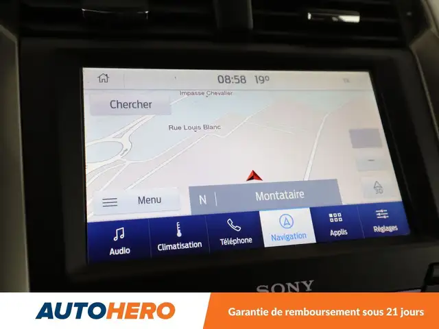 Ford Mondeo view 24