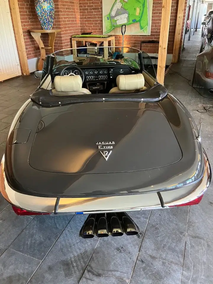 Jaguar E-Type V 12 CABRIO *AUS MEINER PRIVATEN SAMMLUNG, foto 6