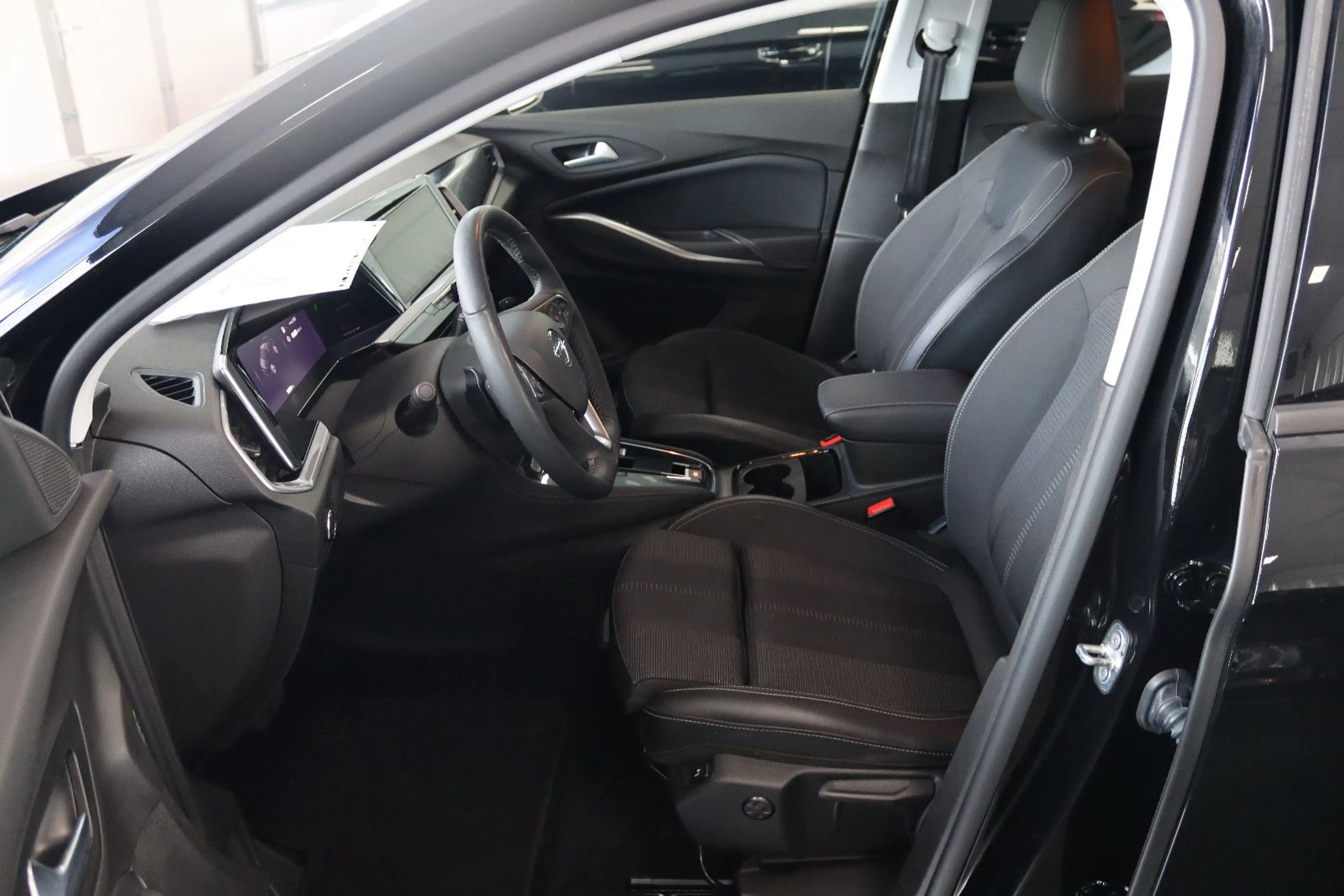 Opel Grandland X Grandland 1.2 Turbo GS Line * 1.HAND * — photo 9