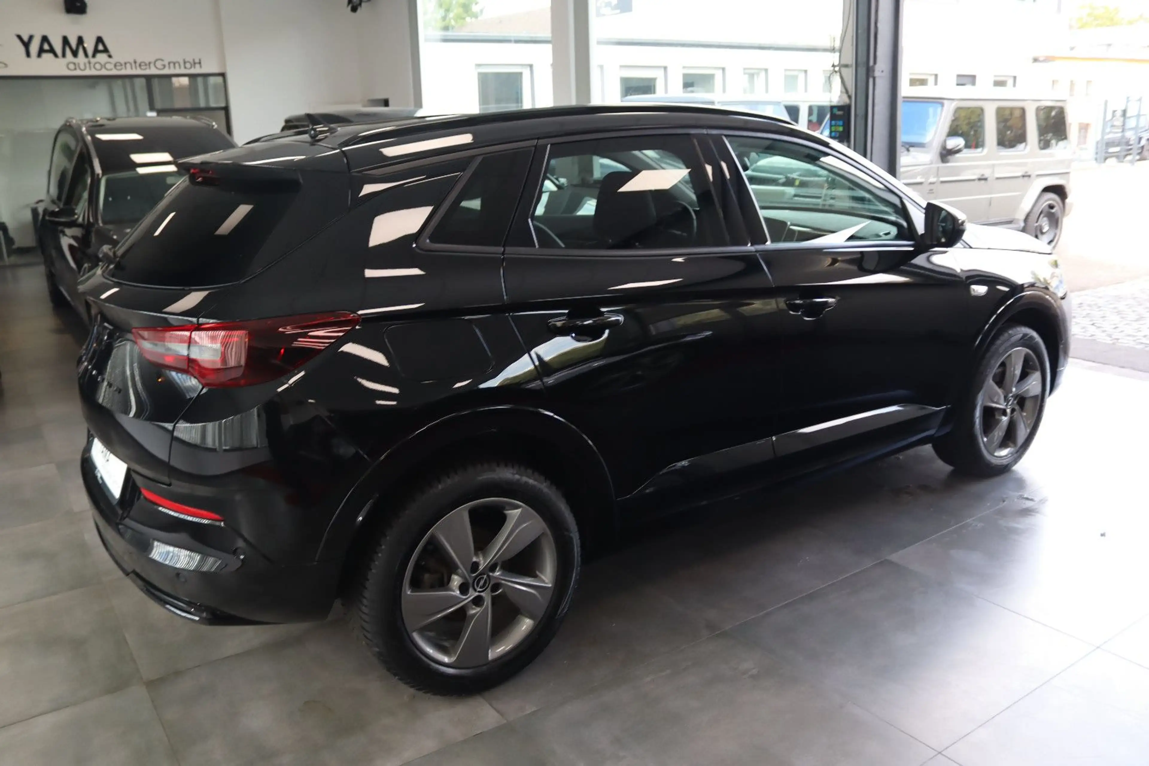 Opel Grandland X Grandland 1.2 Turbo GS Line * 1.HAND * — photo 3