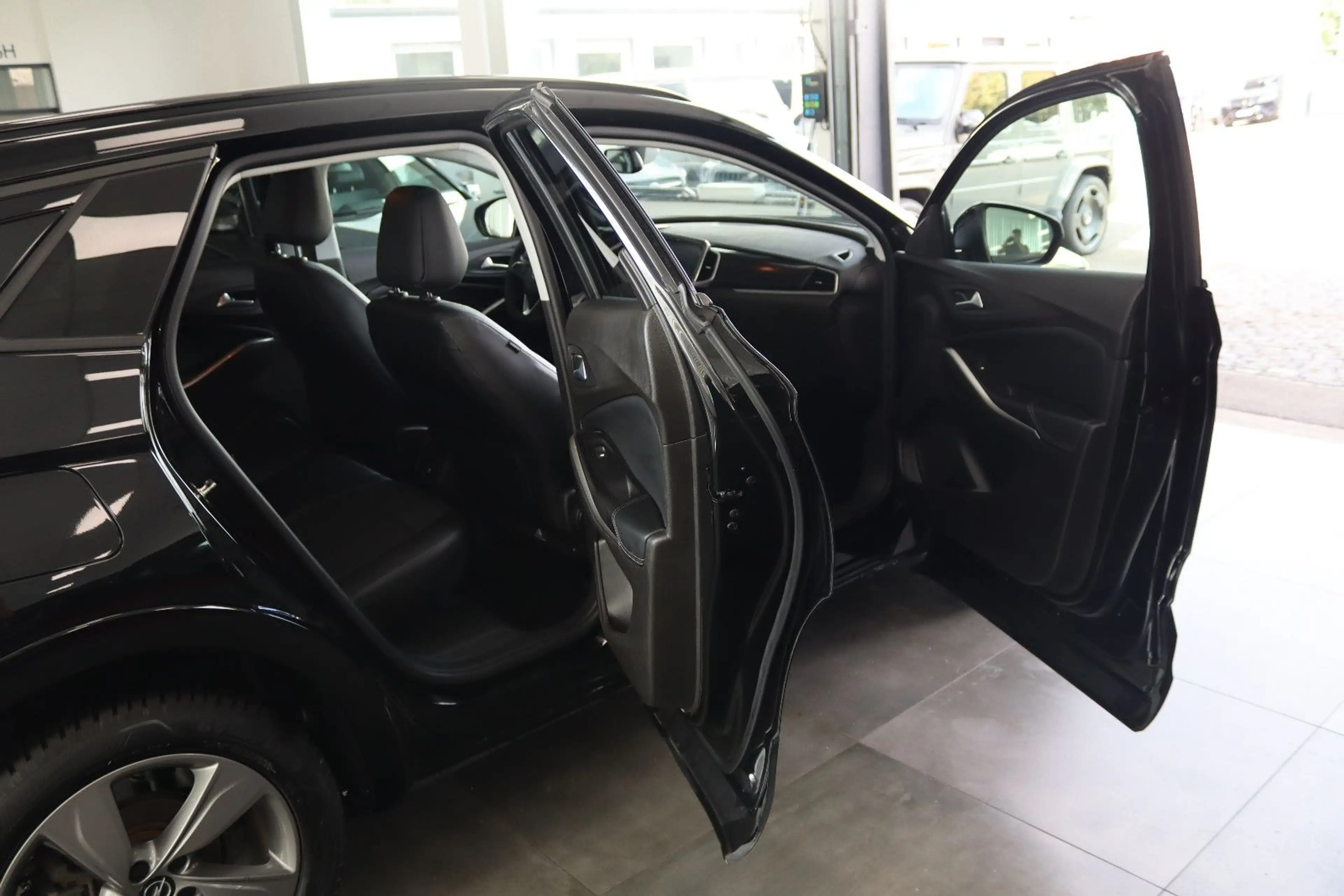 Opel Grandland X Grandland 1.2 Turbo GS Line * 1.HAND * — photo 8