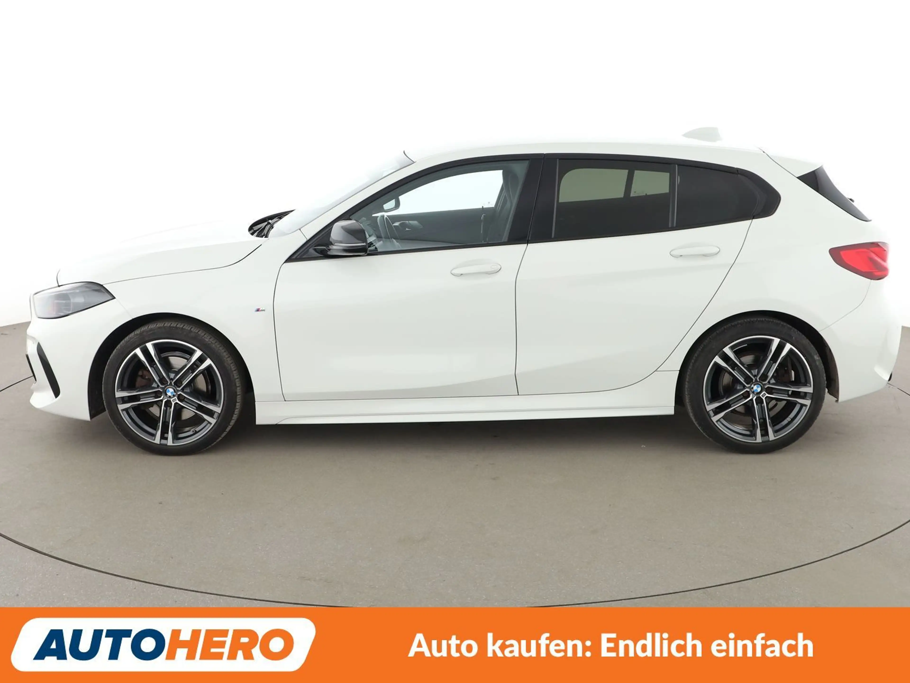 BMW 118 118i M Sport Aut.*NAVI*VC*HUD*TEMPO*CAM*PDC*SHZ* — photo 3
