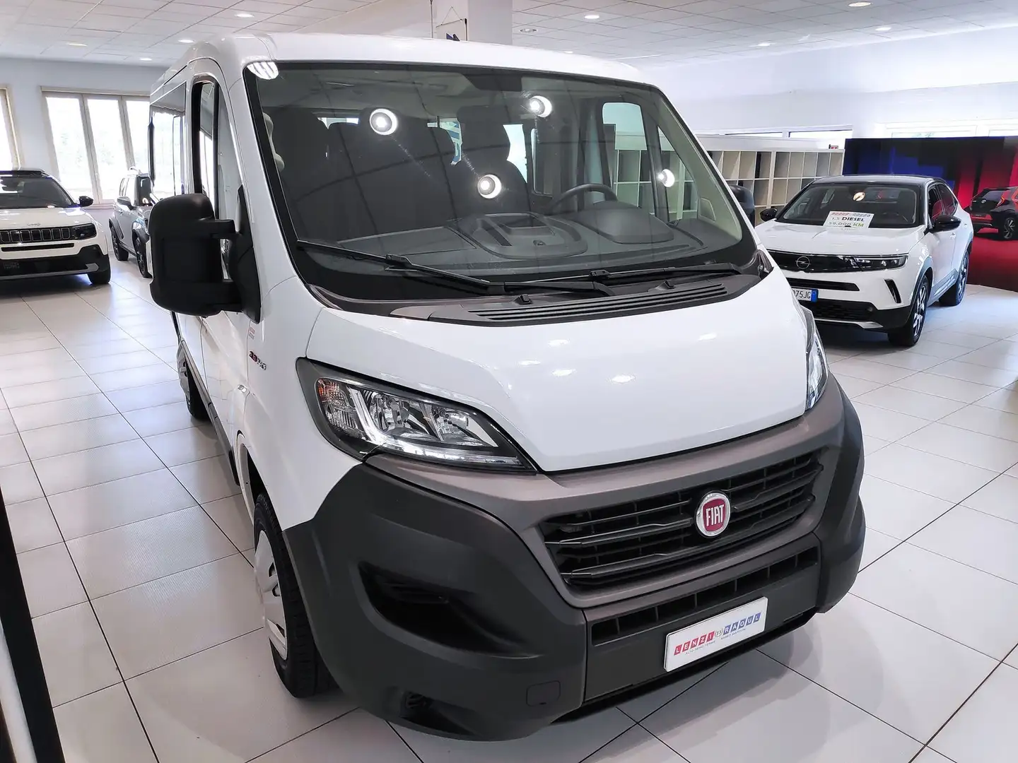 Fiat Ducato 30 2.3 MJT 140CV PC-TN PANORAMA*9 POSTI*59.000 KM Bianco - 2