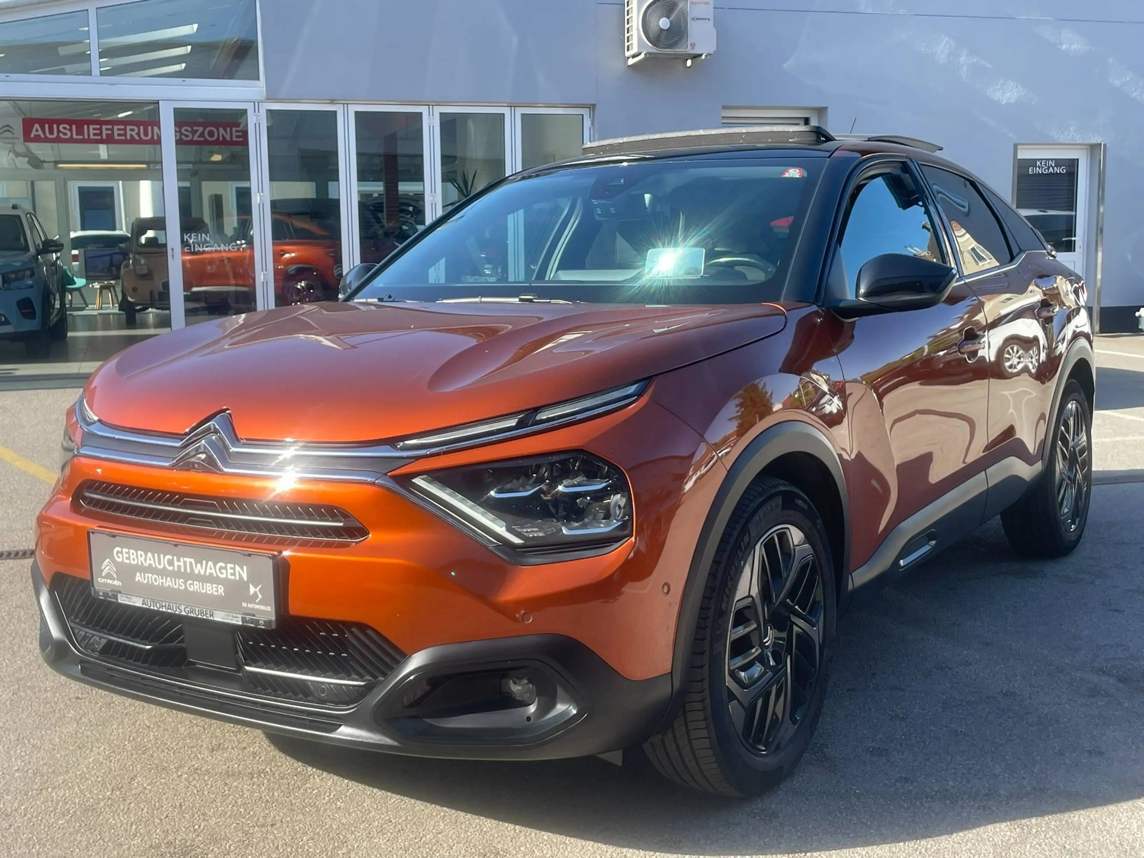 Citroen C4 C4 PureTech 130 Shine Edition Schiebedach, Massage, usw. — photo 3