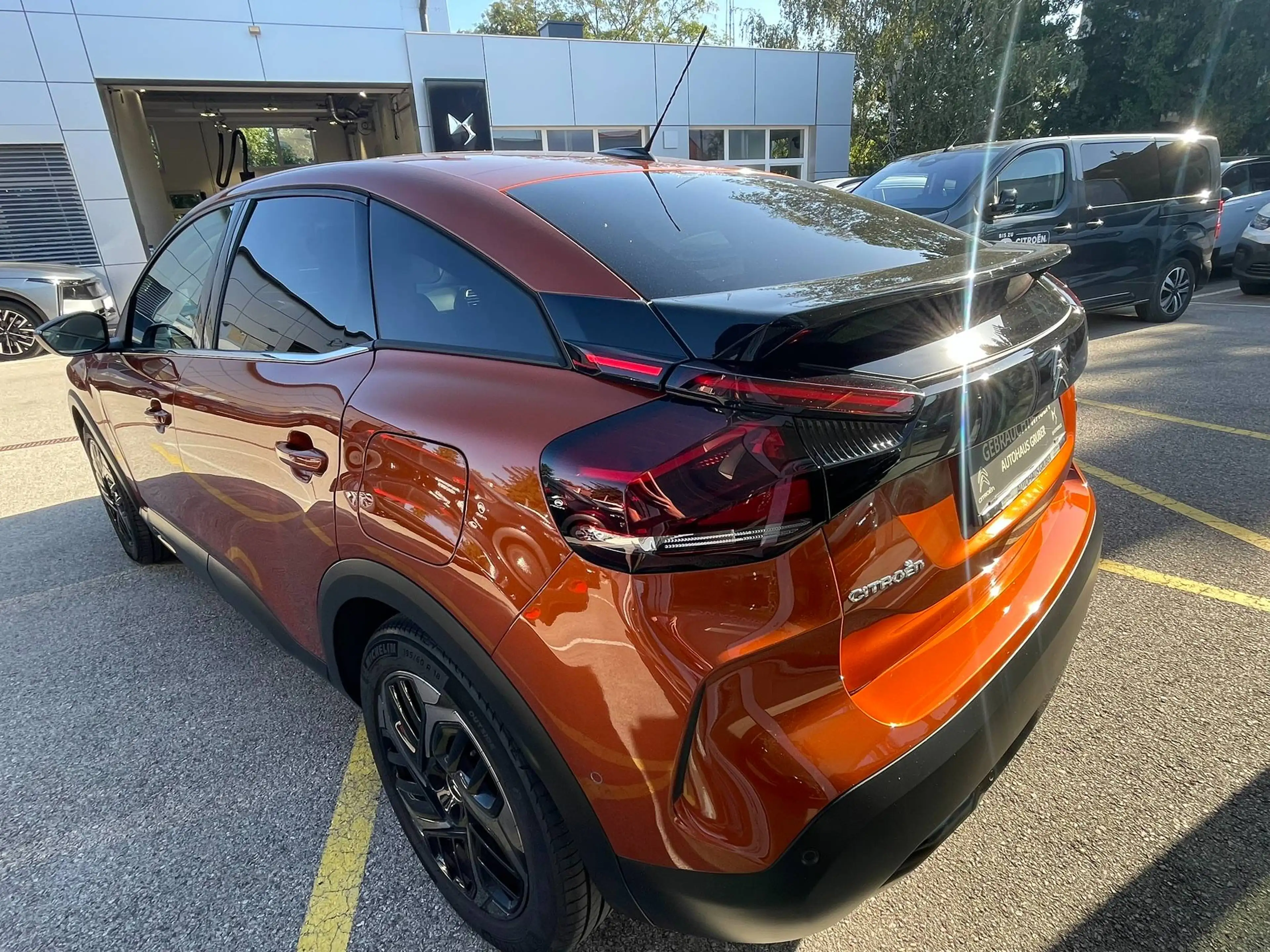 Citroen C4 C4 PureTech 130 Shine Edition Schiebedach, Massage, usw. — photo 6