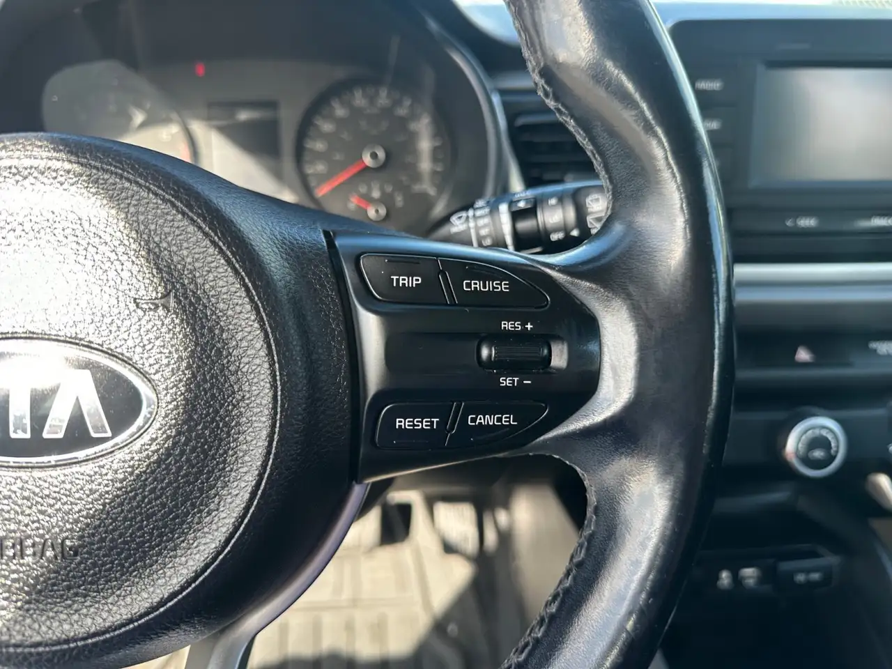 Kia Rio снимка Kia Rio