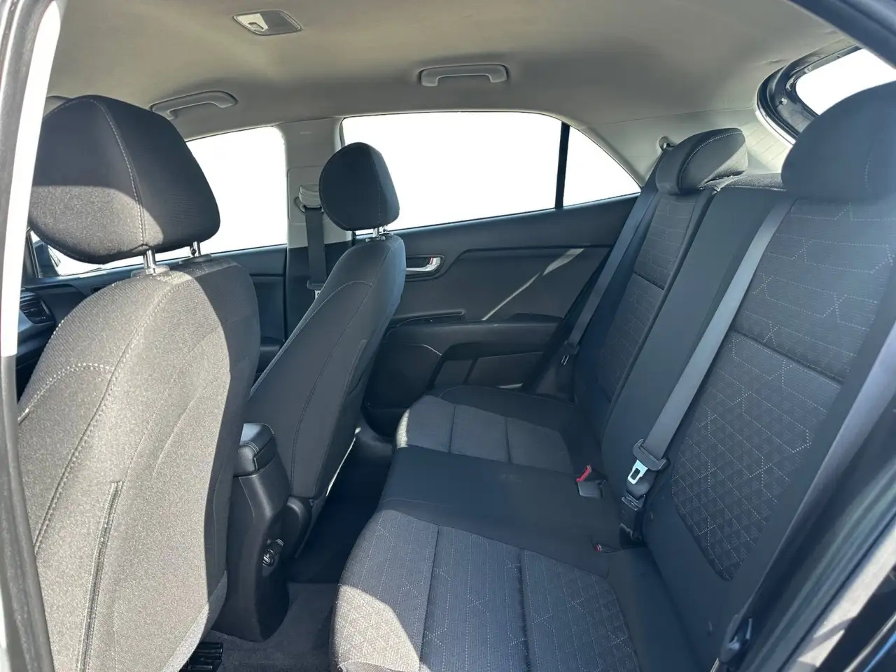 Kia Rio снимка Kia Rio