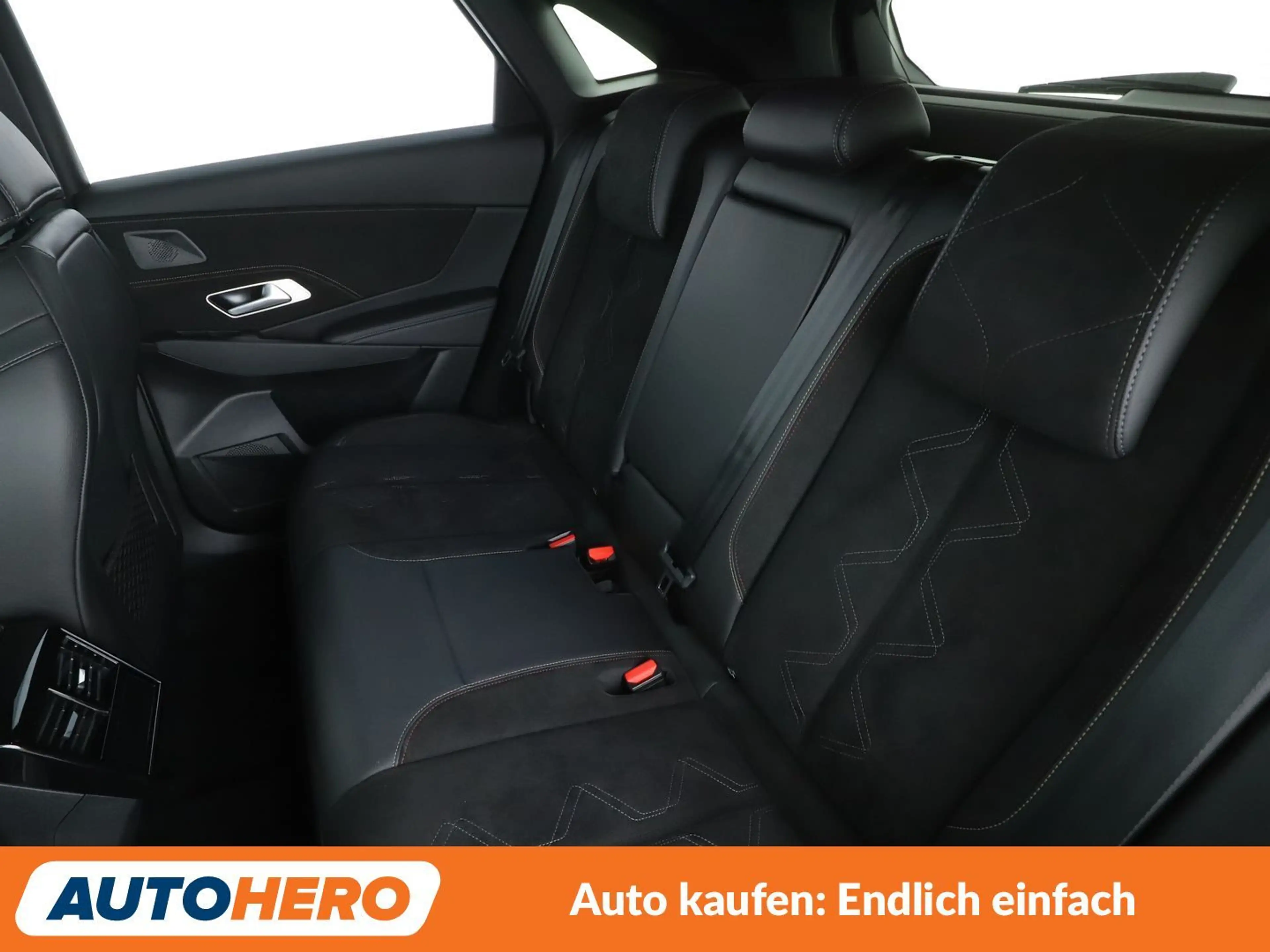 DS Automobiles DS 7 1.6 E-Tense Hybrid 4x4 Performance Line+ Aut.*NAVI — photo 14