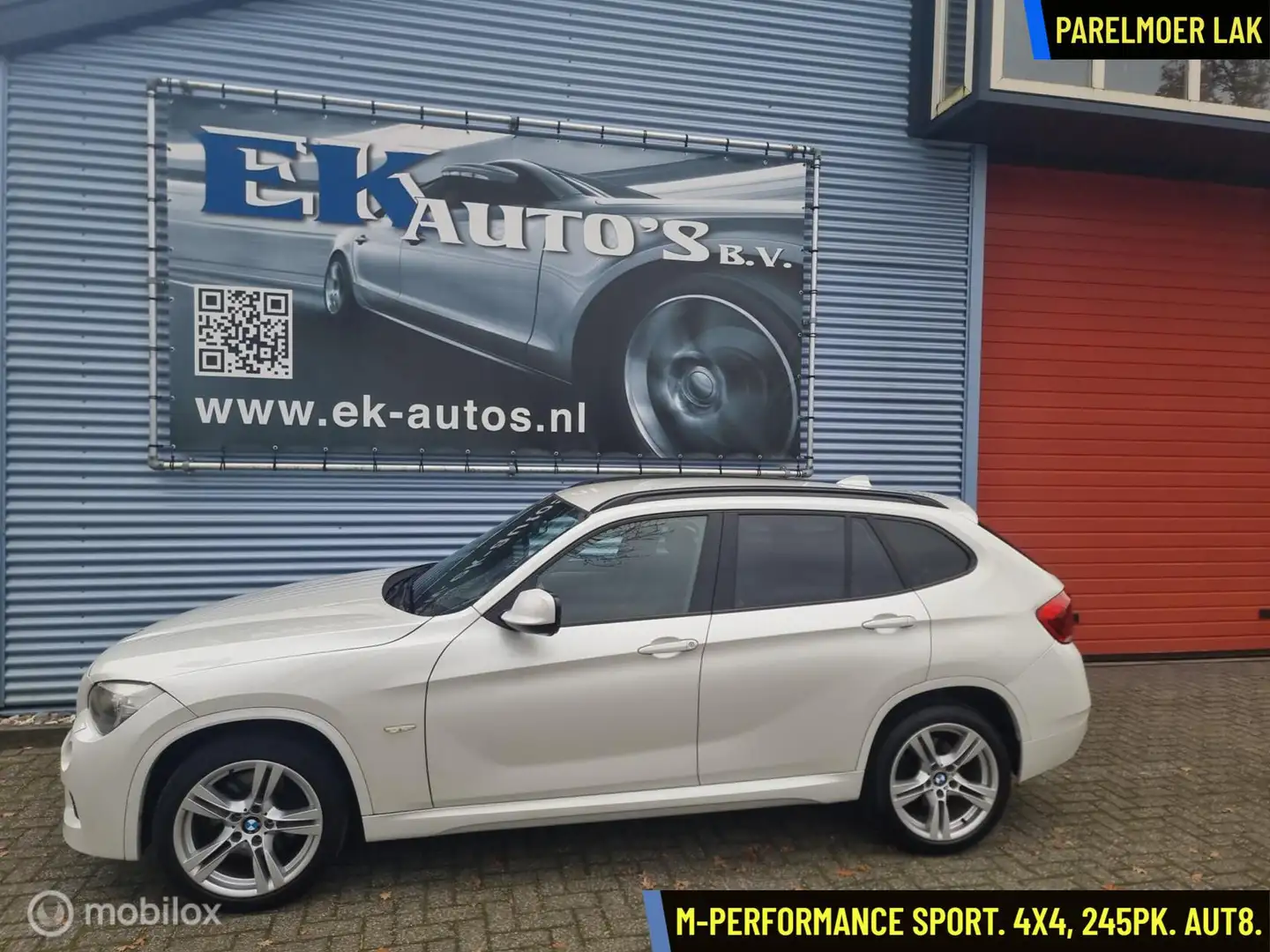 BMW X1 xDrive28i Upgrade Edition M-Performance. 245pk Aut Weiß - 1