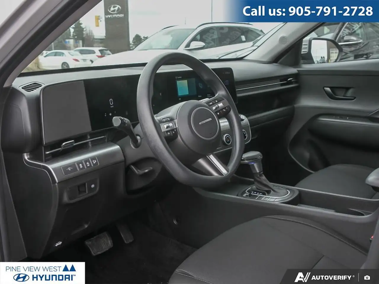 Hyundai KONA снимка Hyundai KONA