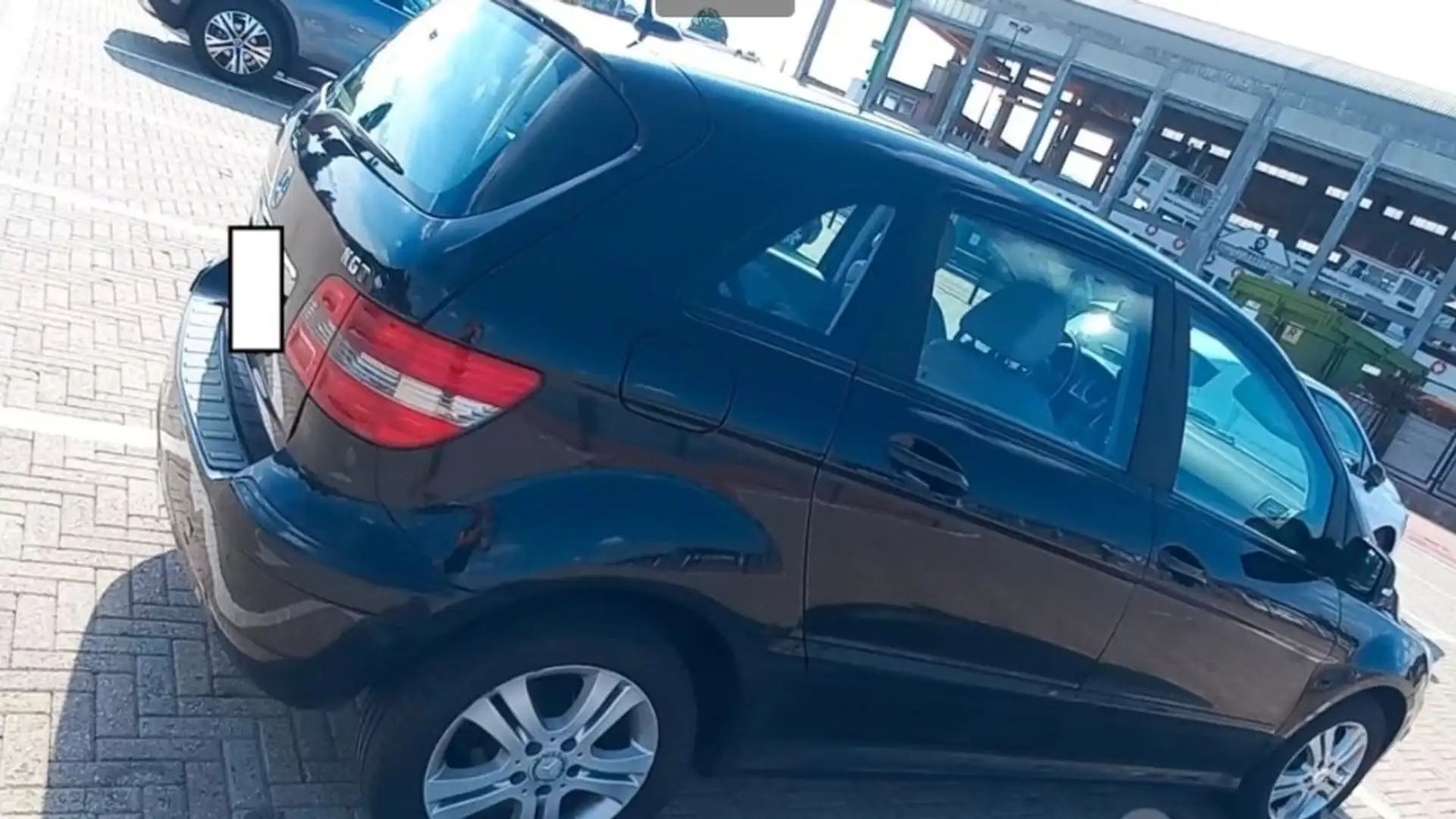 Mercedes-Benz B 180 Classe B - T245 (170) ngt be Noir - 2