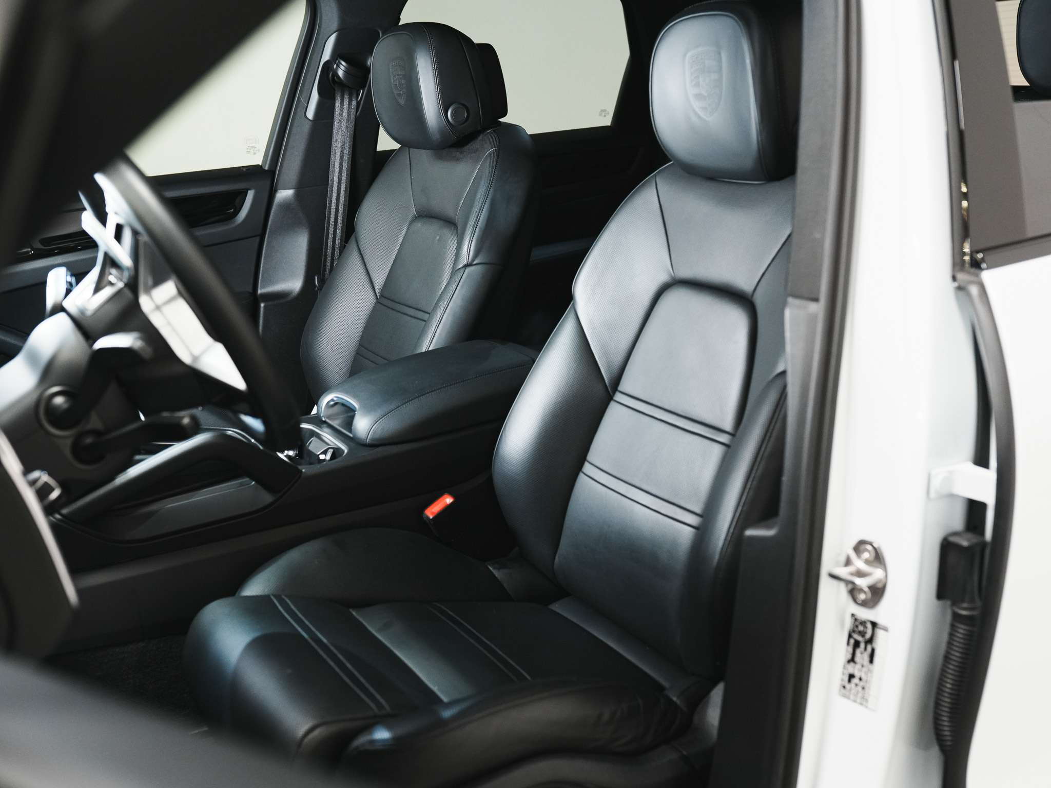used 2020 Porsche Cayenne car, priced at $54,900