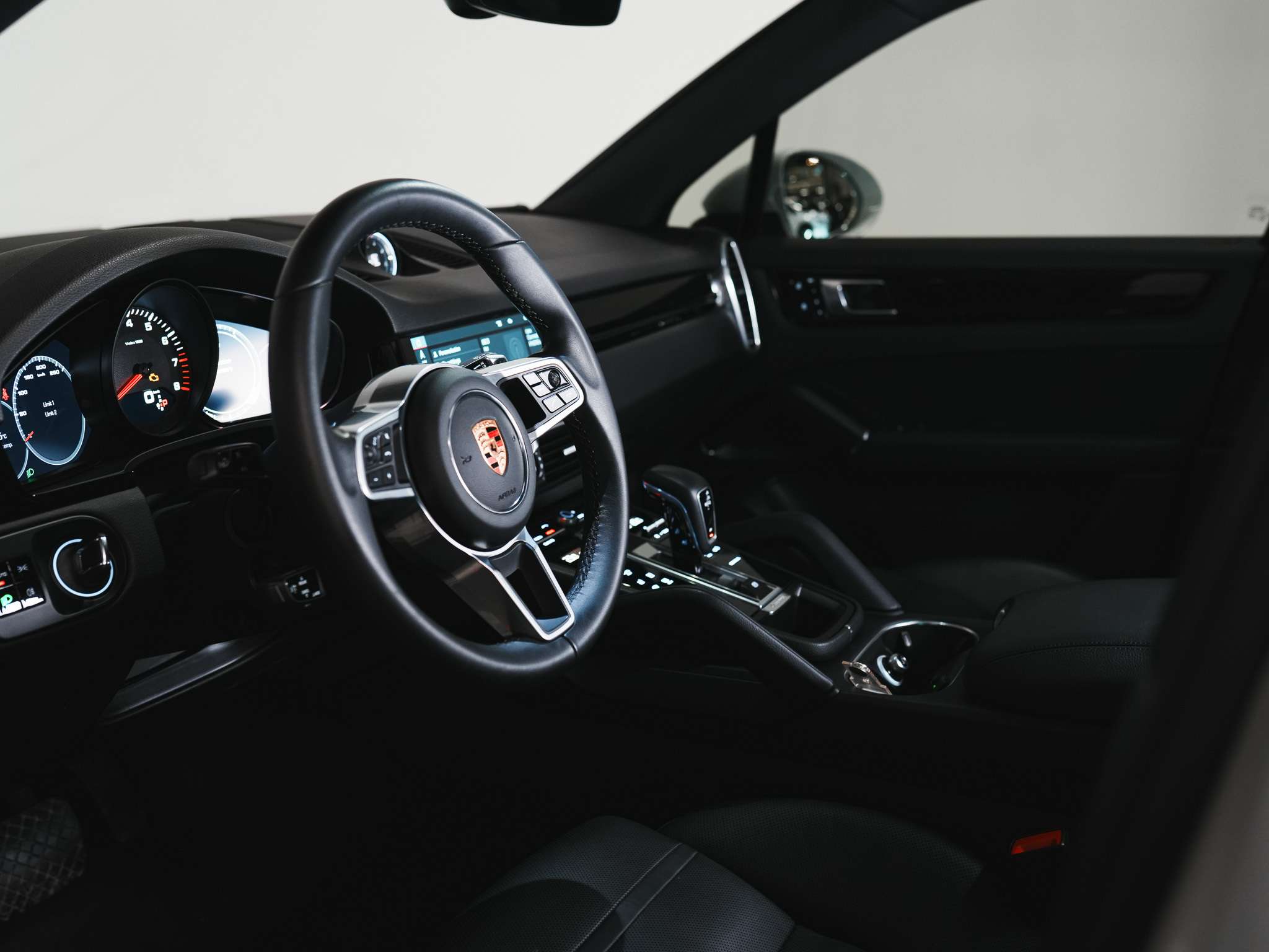 used 2020 Porsche Cayenne car, priced at $54,900