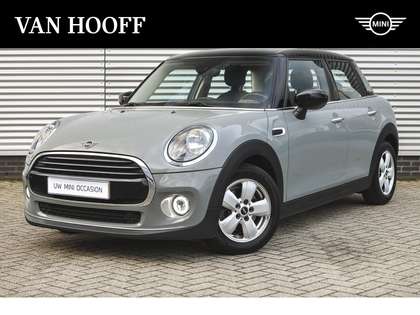 MINI Cooper Hatchback Salt / Cruise Control / Navigatie / Mult