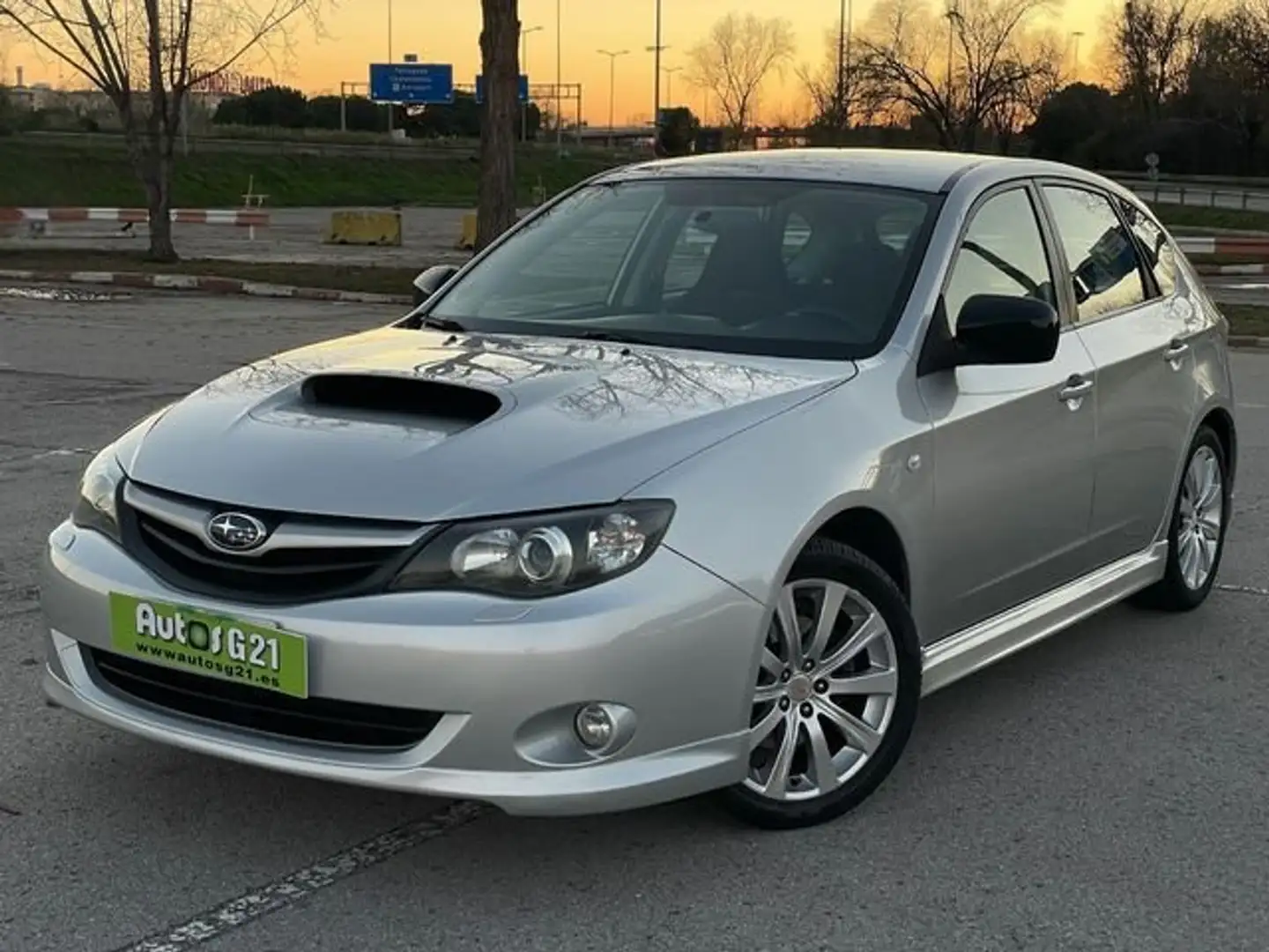 Subaru Impreza 2.0D Rally Edition Gris - 1