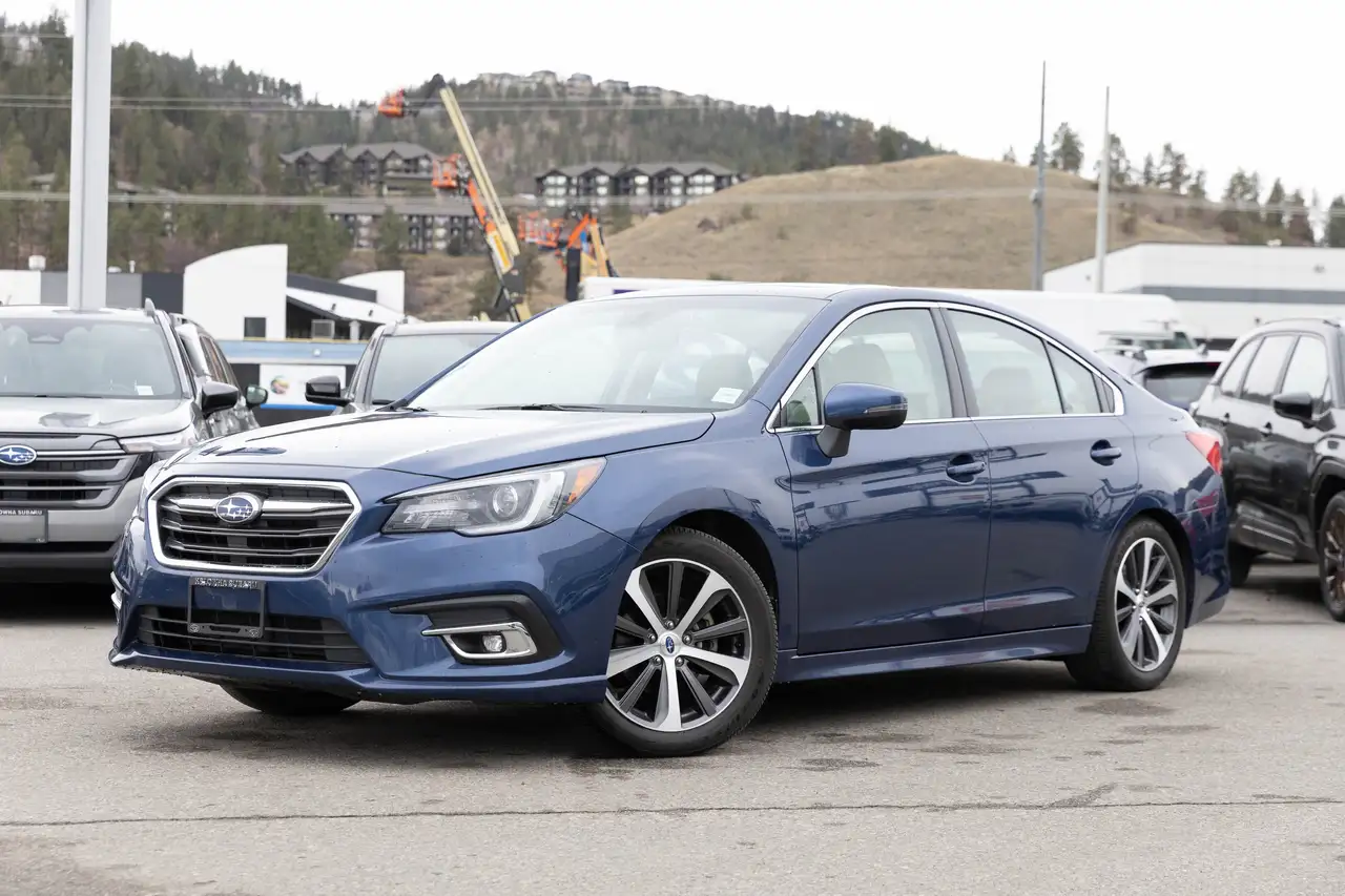 Subaru Legacy снимка Subaru Legacy