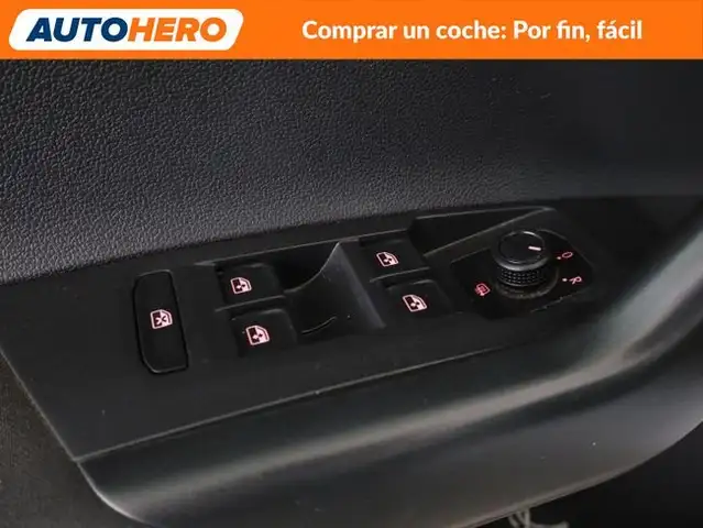 Volkswagen Polo view 28