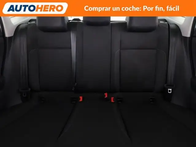 Volkswagen Polo view 16