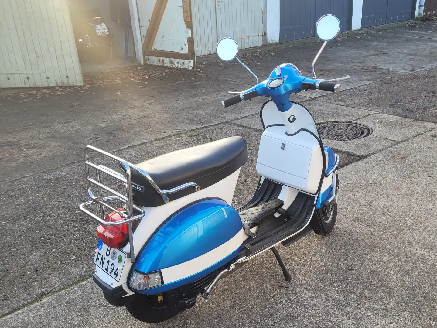 Vespa PX 80 Wit - 2