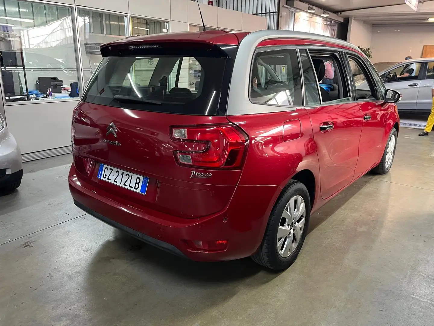 Citroen Grand C4 Picasso 1.6 Hdi, unico proprietario, 7 Posti, EURO 6 Rosso - 2