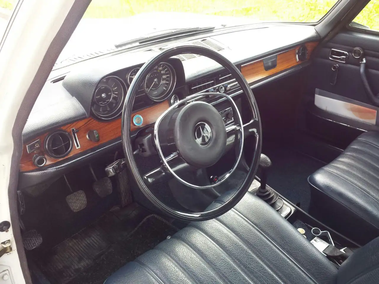 Mercedes-Benz 250, foto 9