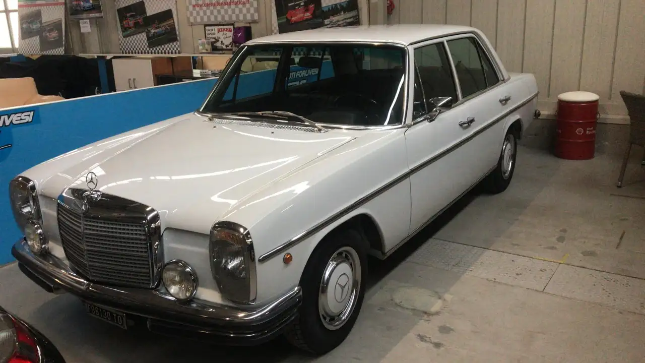 Mercedes-Benz 250, foto 3