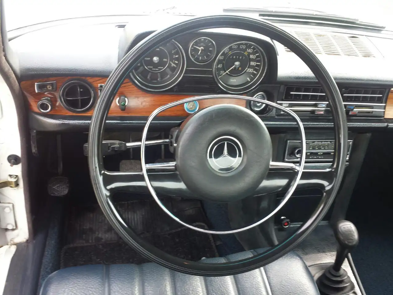 Mercedes-Benz 250, foto 10