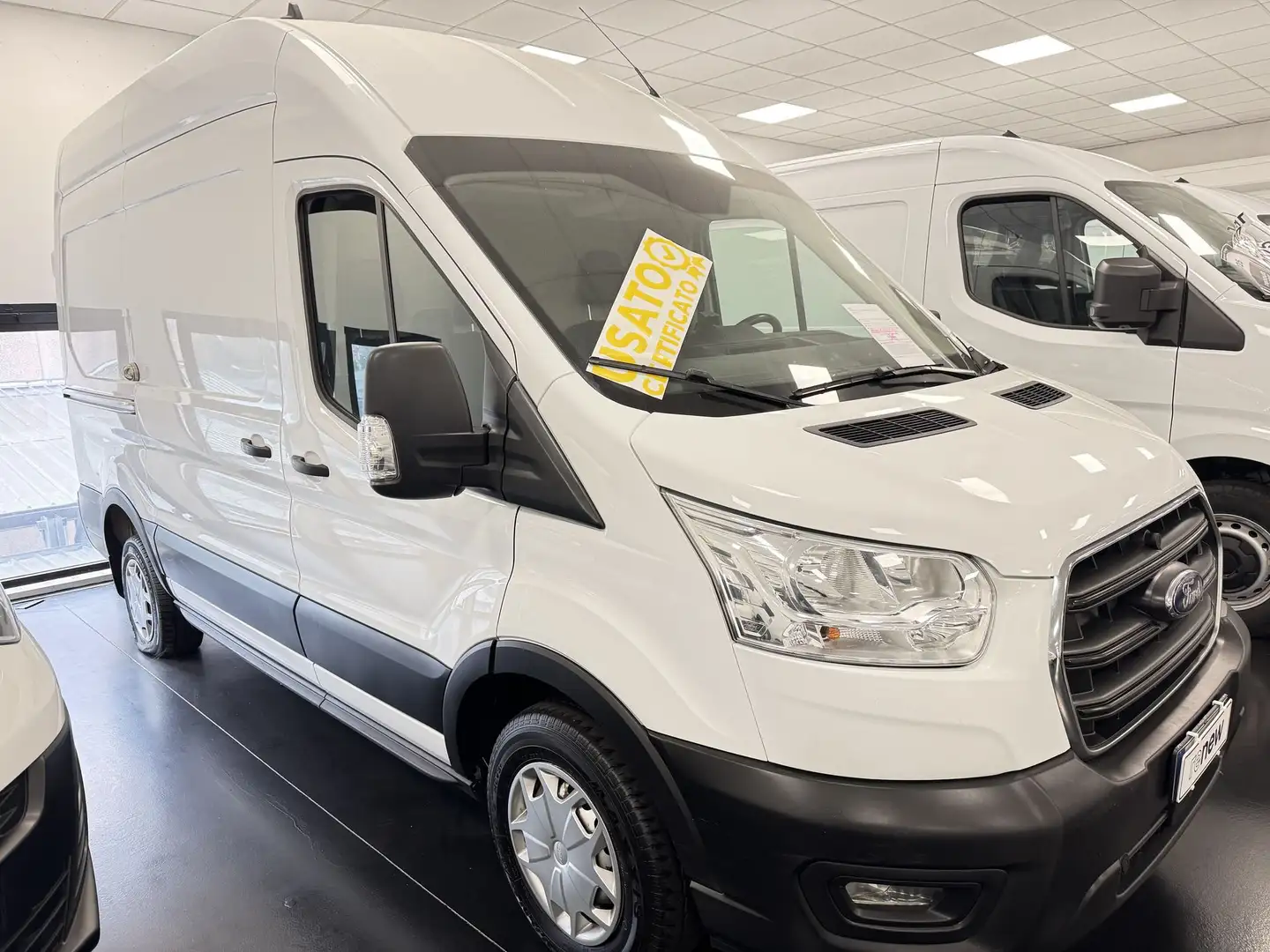 Ford Transit V363 FWD 2019 310 2.0 tdci MHEV 130cv trend L2H3 - 2