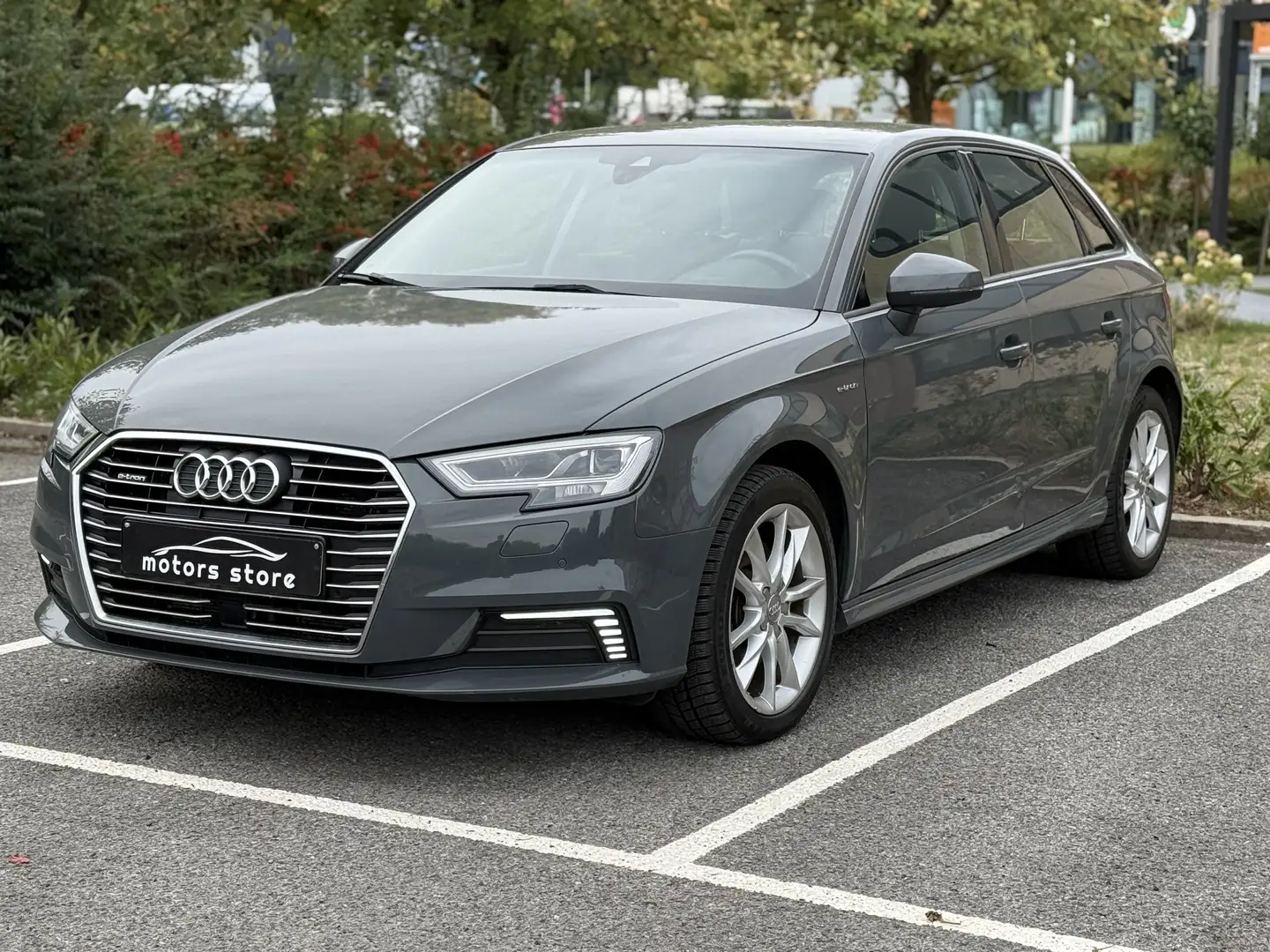 Audi A3 A3 Sportback e-tron 1.4 TFSI  S tronic Gris - 1