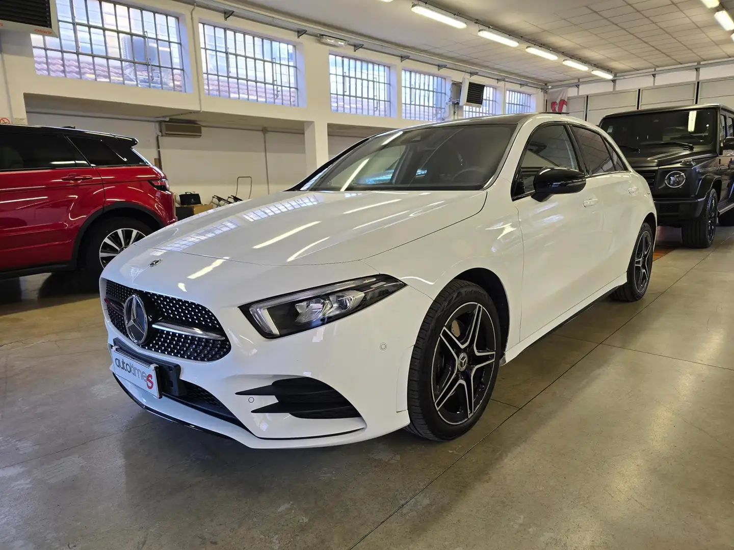 Mercedes-Benz A 250 e phev (eq-power) Premium Night edition Plus auto Bianco - 1