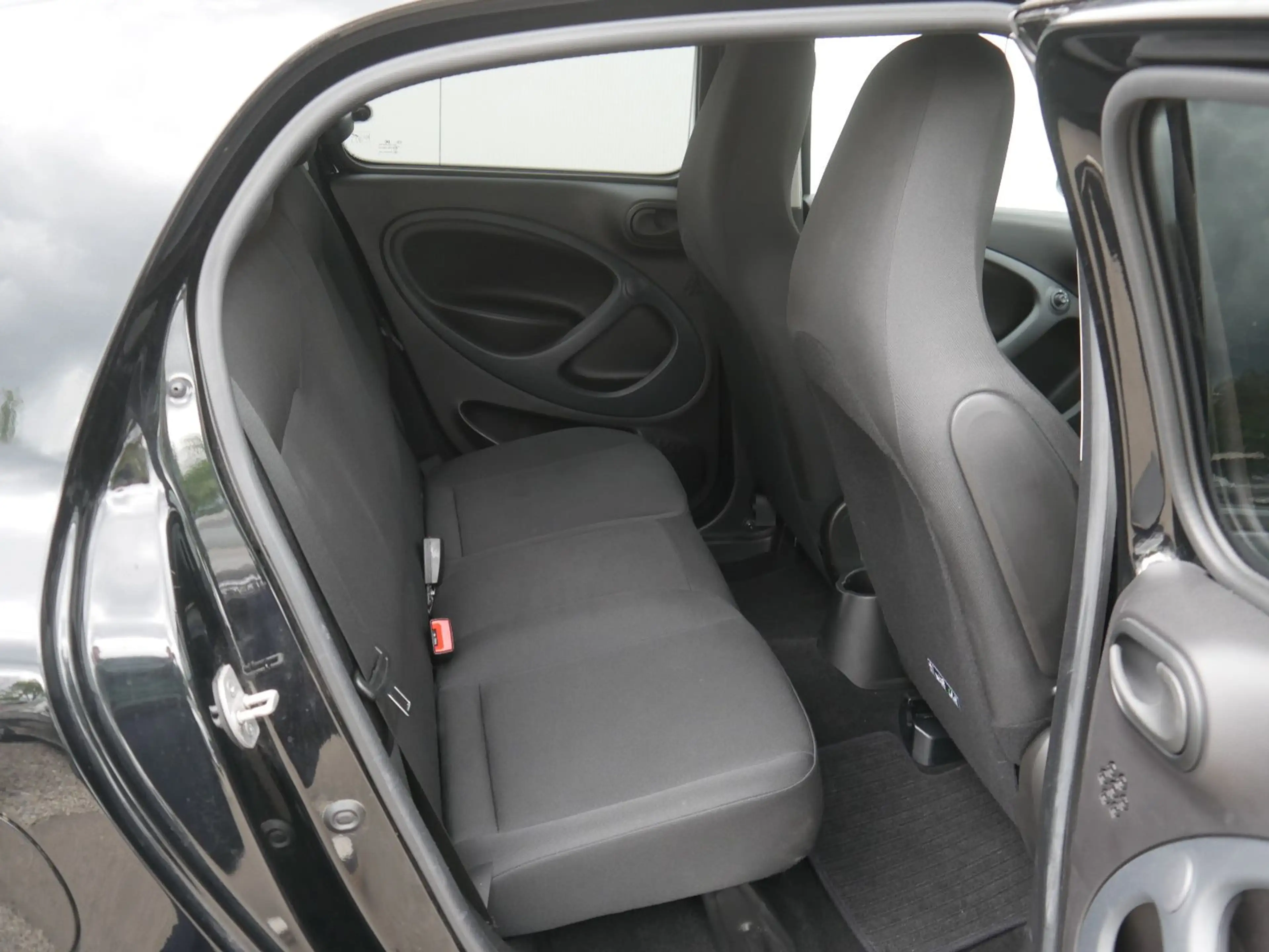 smart forFour 0.9 Turbo 90PS KLIMA/PDC/FALTDACH — photo 14