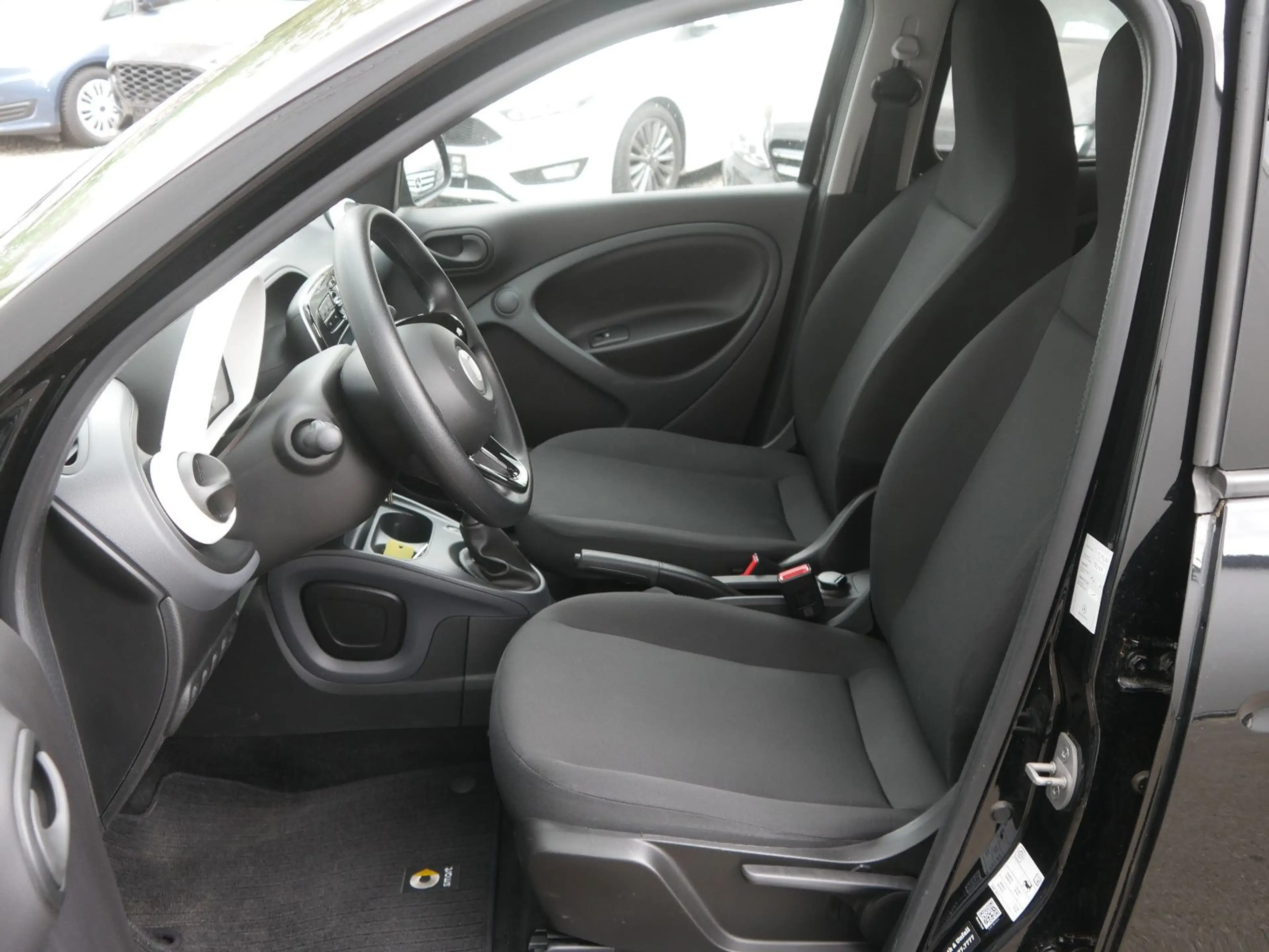 smart forFour 0.9 Turbo 90PS KLIMA/PDC/FALTDACH — photo 8