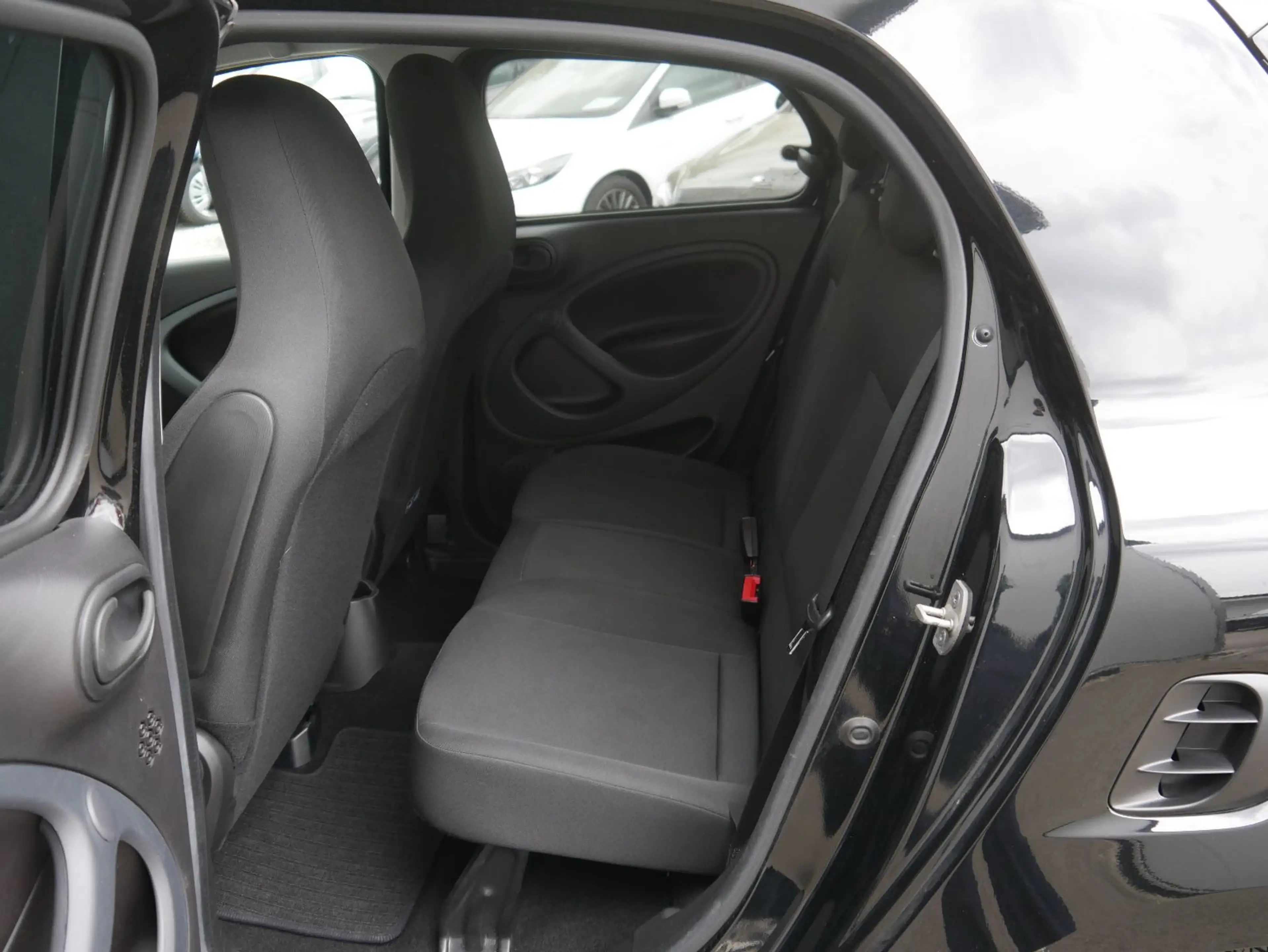 smart forFour 0.9 Turbo 90PS KLIMA/PDC/FALTDACH — photo 11
