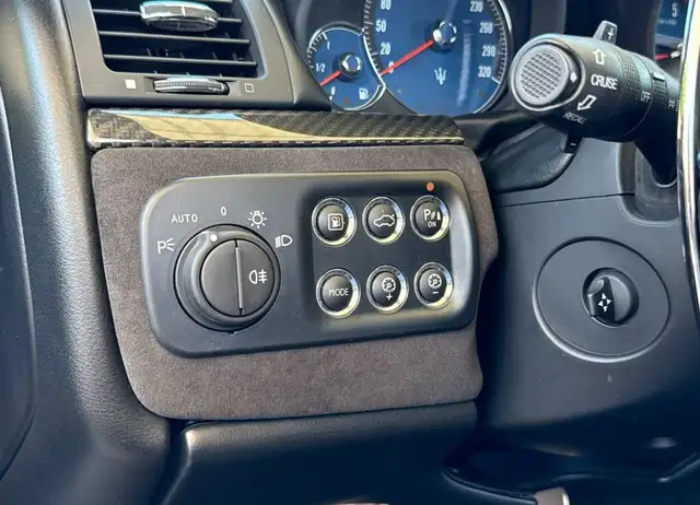 Maserati Granturismo view 14