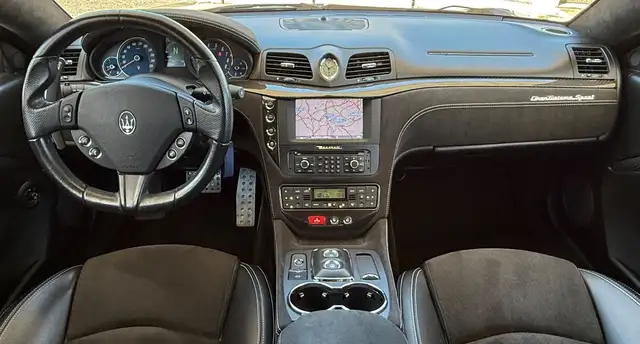 Maserati Granturismo view 9