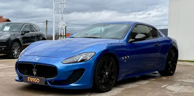 Maserati Granturismo view 5