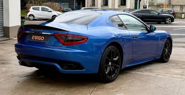 Maserati Granturismo view 2
