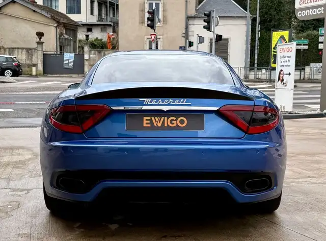 Maserati Granturismo view 3