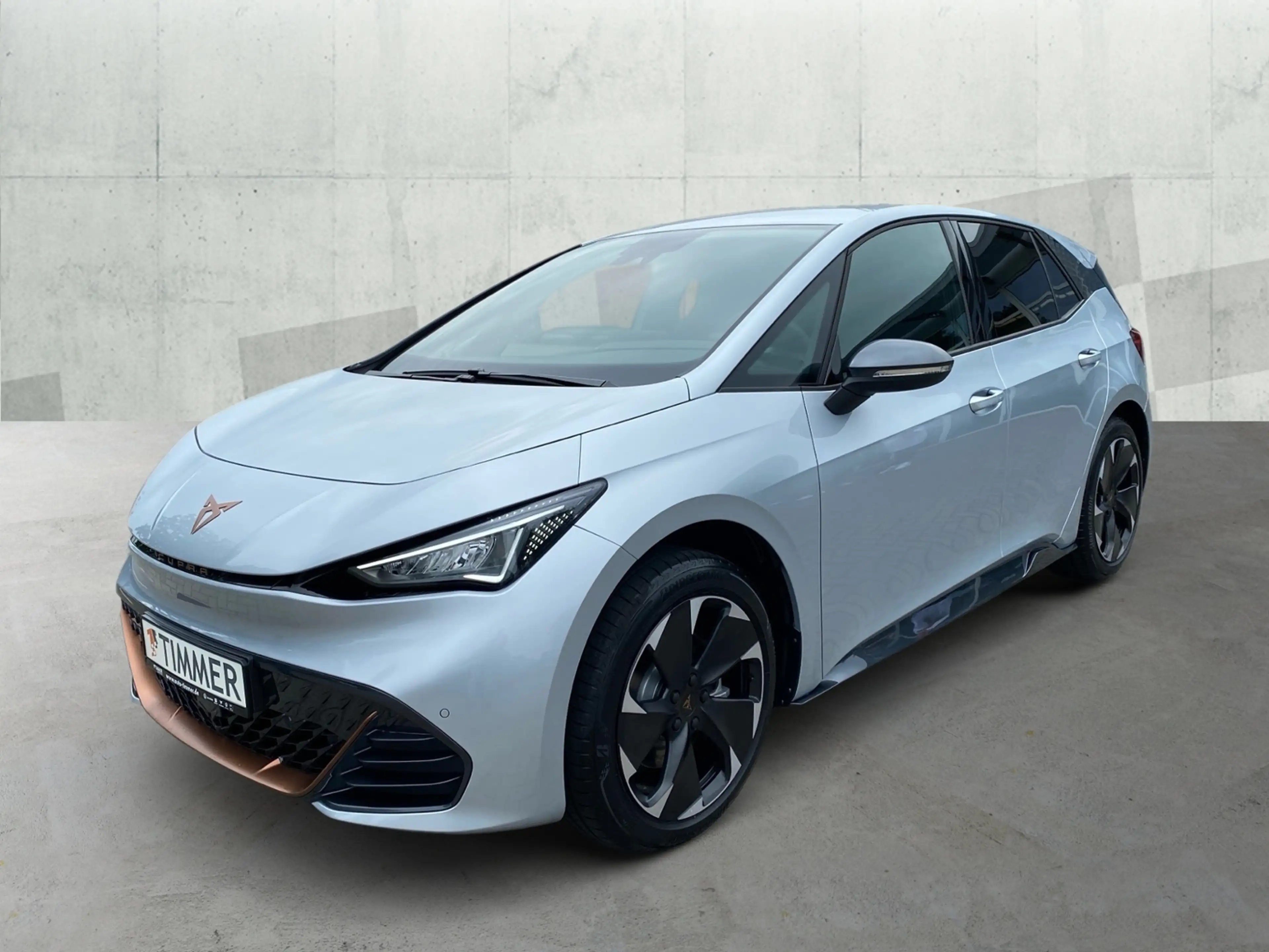 CUPRA Born 63 kWh e-BOOST +LED +ACC +CARPLAY +SHZ +19" +DAB — photo 3