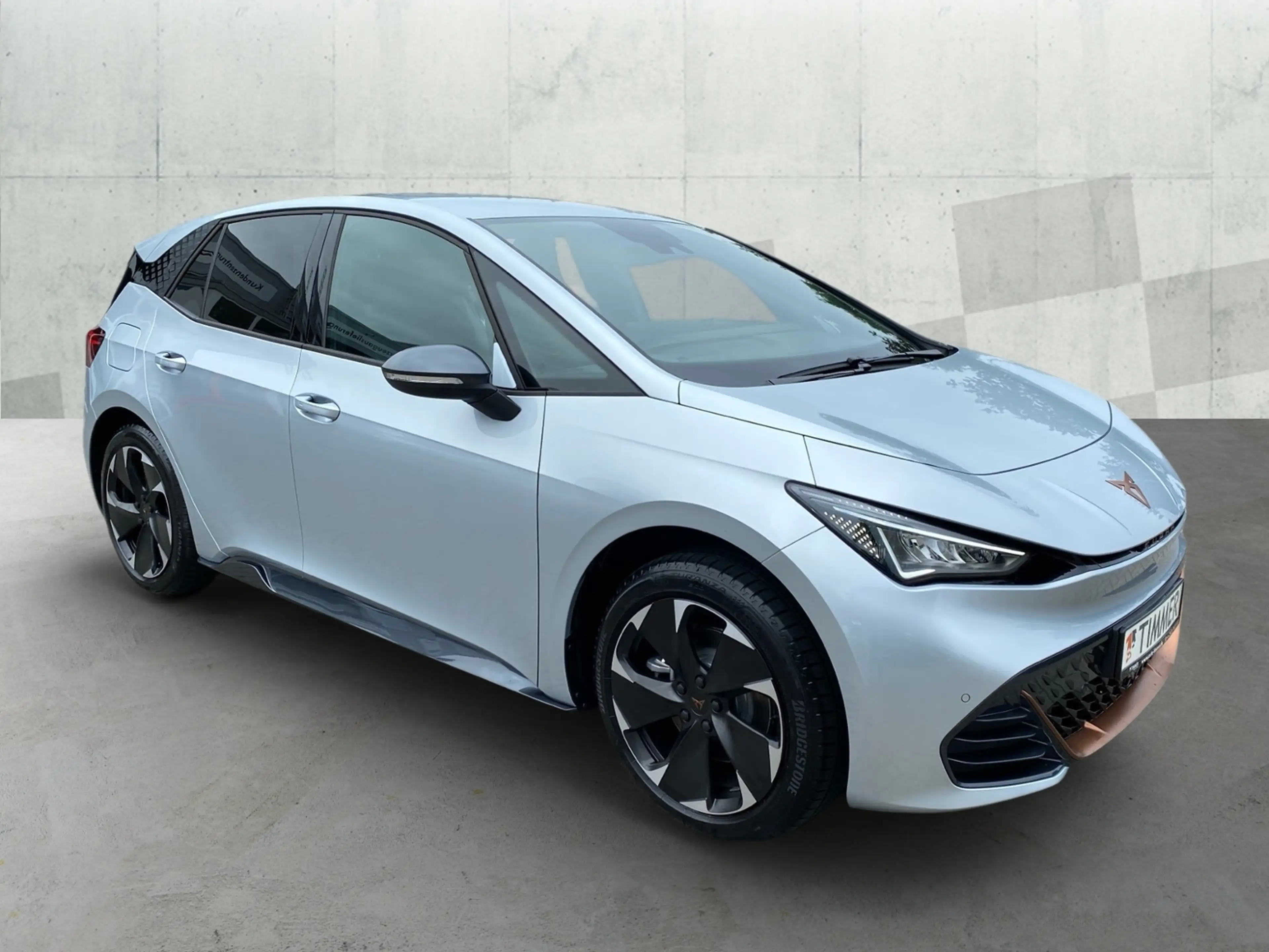 CUPRA Born 63 kWh e-BOOST +LED +ACC +CARPLAY +SHZ +19" +DAB — photo 4
