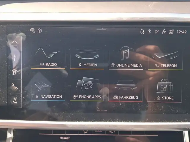 Audi S6 view 14