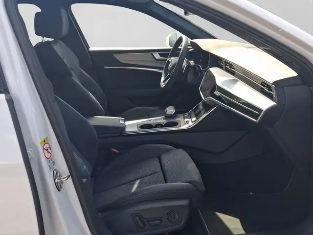 Audi S6 view 4