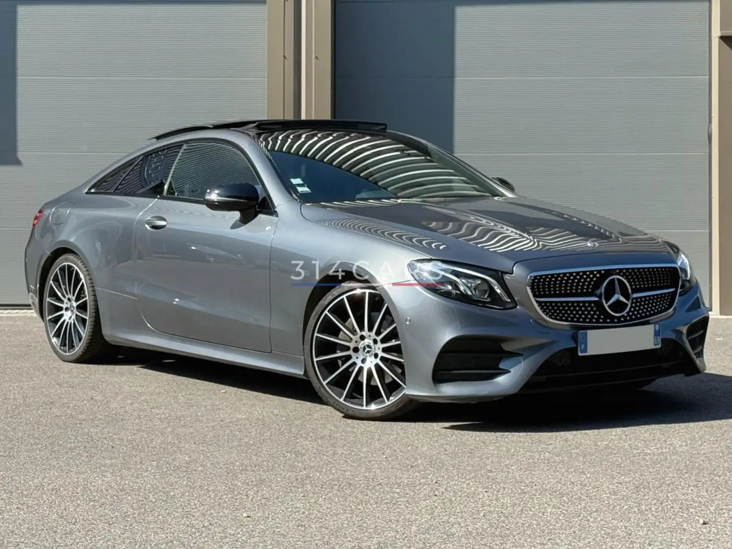 Mercedes-Benz CL 200 + Hybrid EQ Boost BVA 9G-Tronic AMG Line Gris - 1