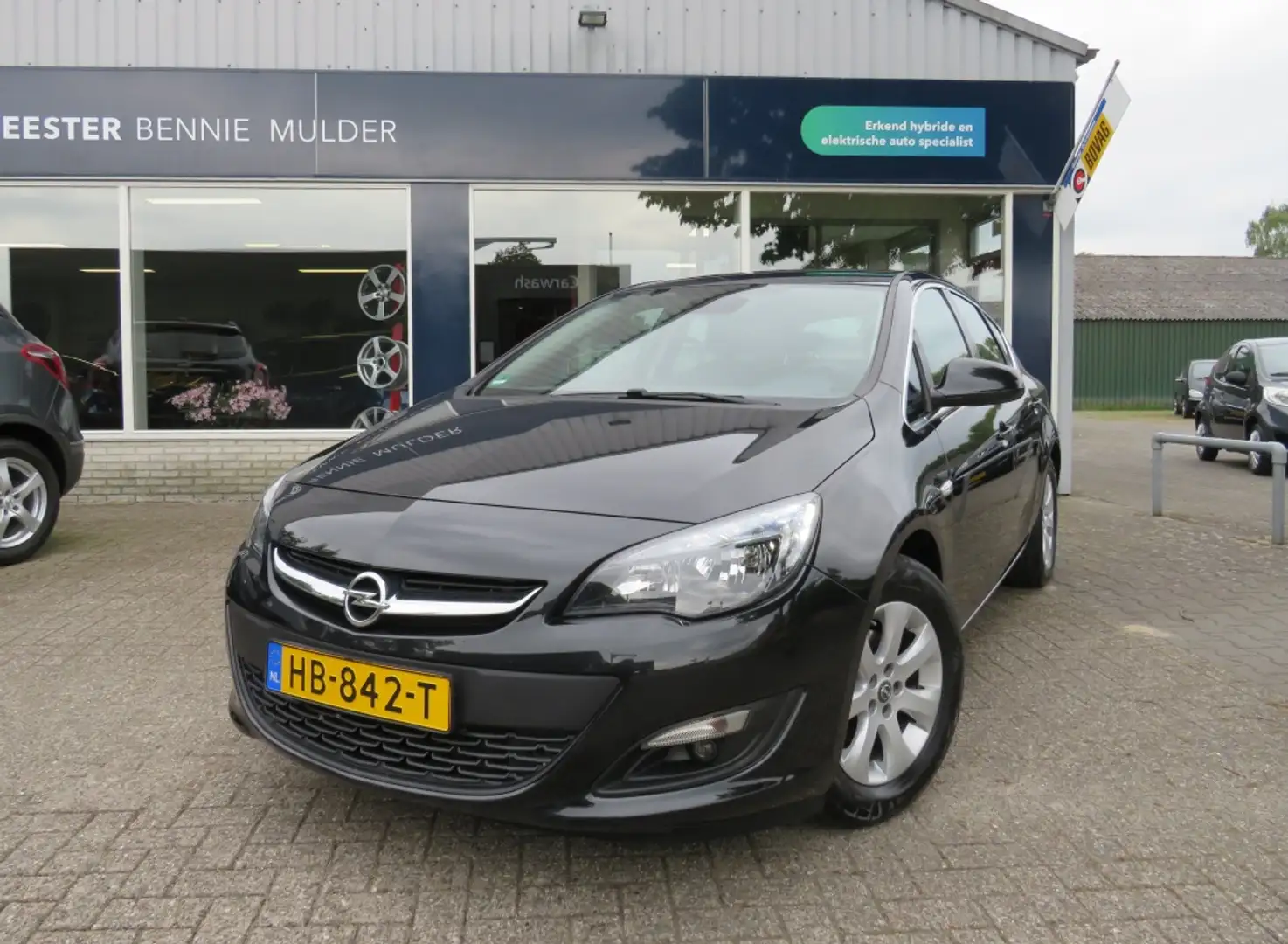 Opel Astra 1.4 Turbo Blitz NAVI / AIRCO / TREKHAAK Чорний - 1
