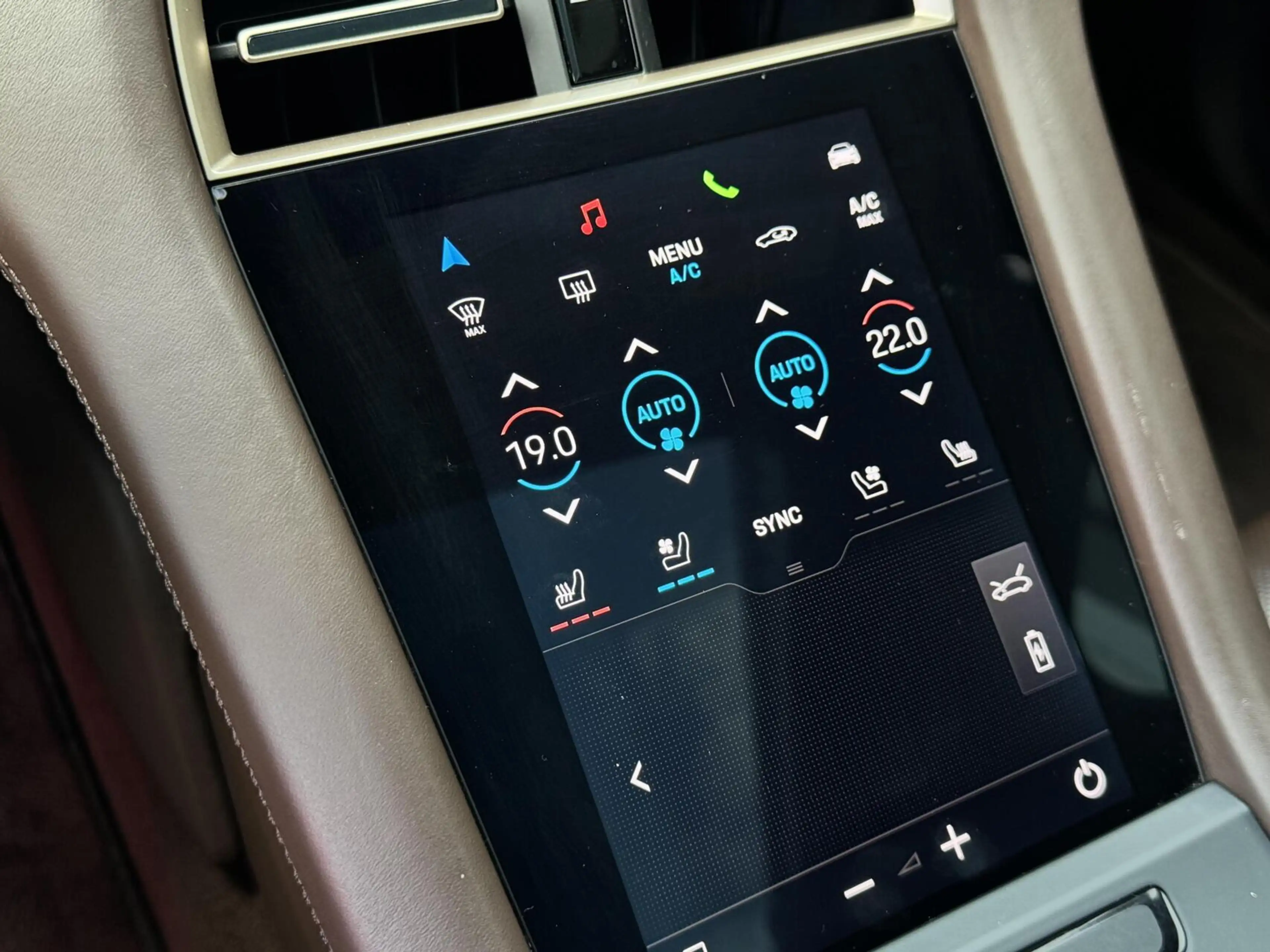 Porsche Taycan |Performance Battery Plus 93 kW|Sport Chrono|Pano| — photo 14
