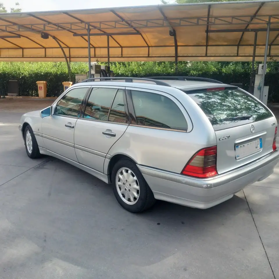 Mercedes-Benz 220 elegance, foto 4