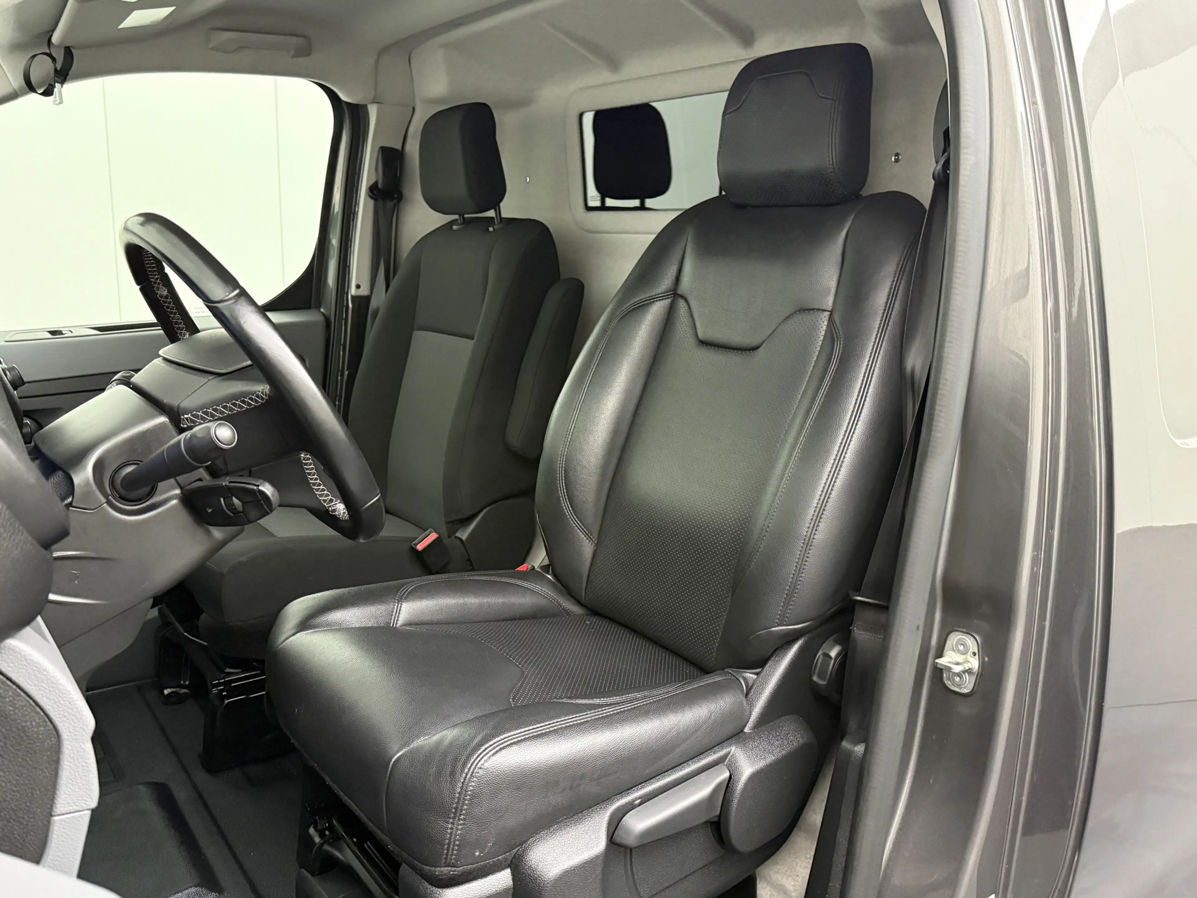 Peugeot e-Expert Lang Premium 75 kWh | Elektrisch | Multimedia | Ca — photo 18